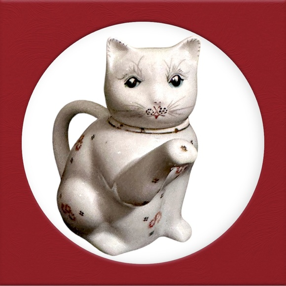 Vintage Chinese Lucky Waving Cat Teapot/Creamer Floral Retro Kitsch decor - Picture 3 of 8